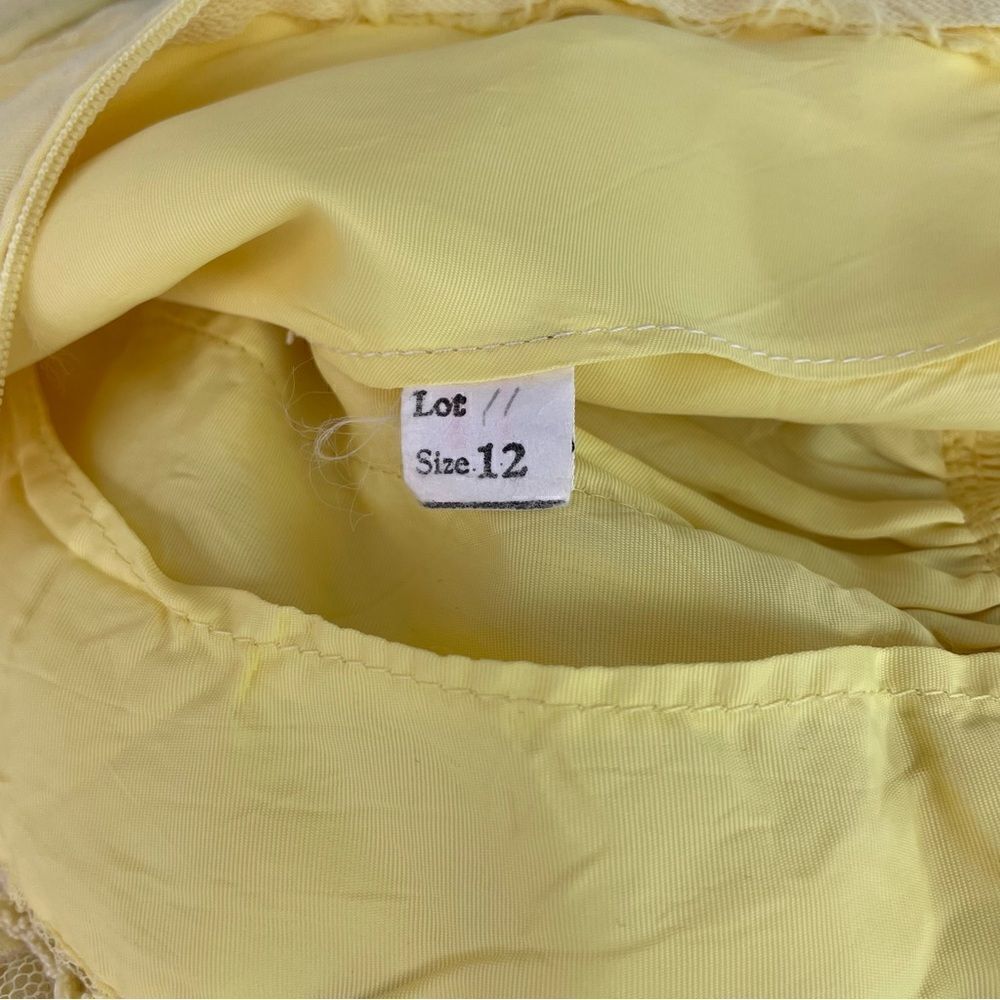Vintage 1970s Pastel Yellow Maxi Dress - Picture 8 of 15